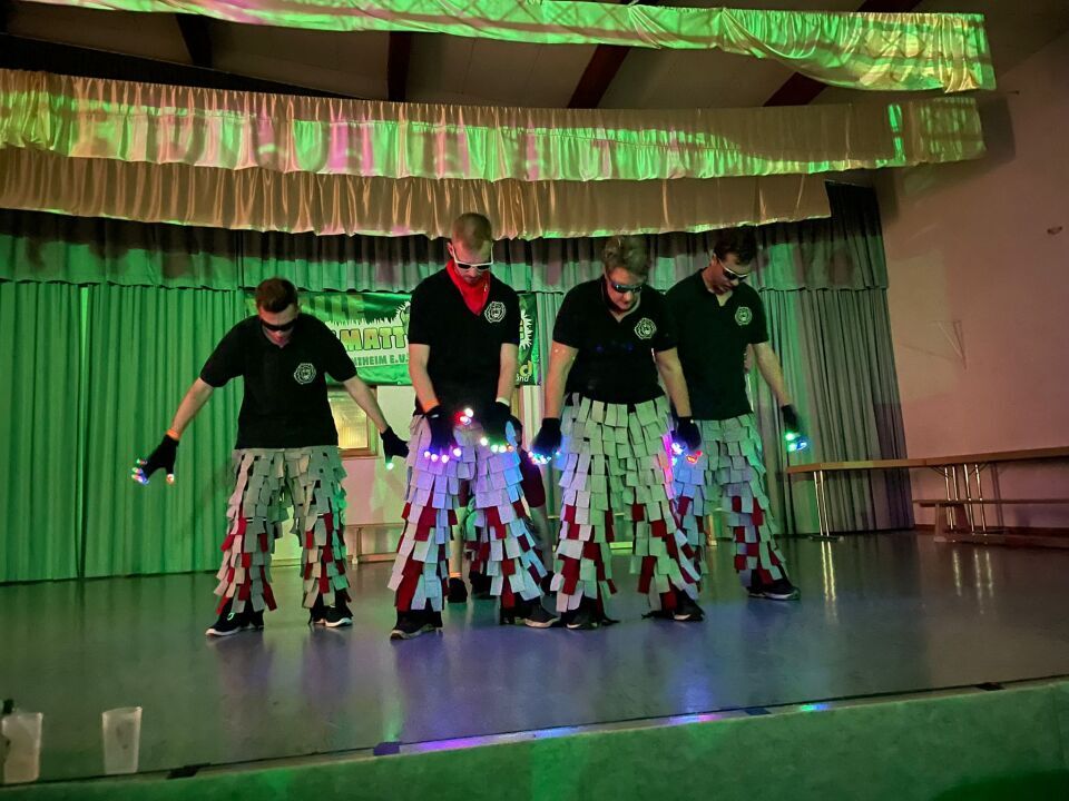 Tanzgruppe Zugabe - Leuchthandschuhe